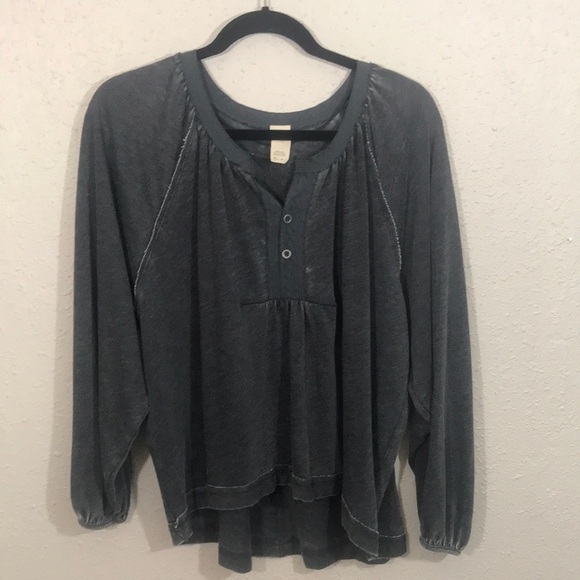 We the Free Free People Gray High Low Henley Oversized Tee size XS - Picture 1 of 7
